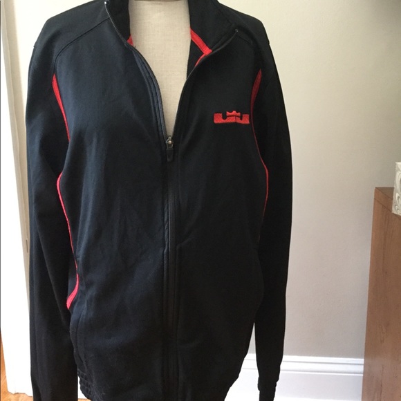nike dri fit track jacket